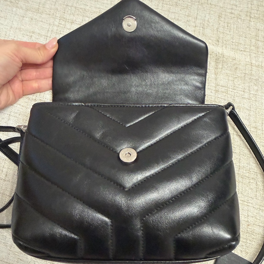 SAINT LAURENT Toy Loulou Calfskin Y Quilted Monogram Crossbody Bag - Picture 10 of 16